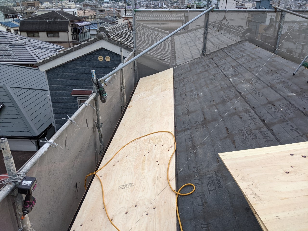 コロニアル葺き替え